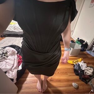 Chic One Shoulder Black Dress